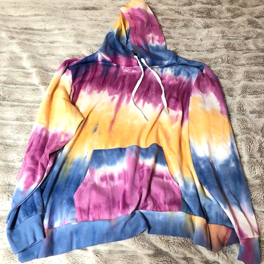 rue21 justify tie dye hoodie